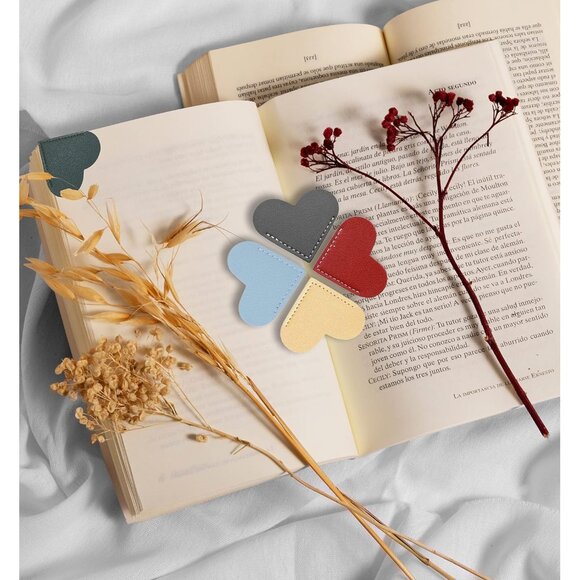 9 PCS Leather Bookmarks for Women with Heart Shape, Cute Corner Bookmark, Book A - Picture 5 of 7
